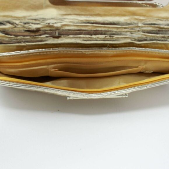 Vintage Womens Quilted Handbag Metallic Silver Diamond Turnlock Pocket - Picture 2 of 6